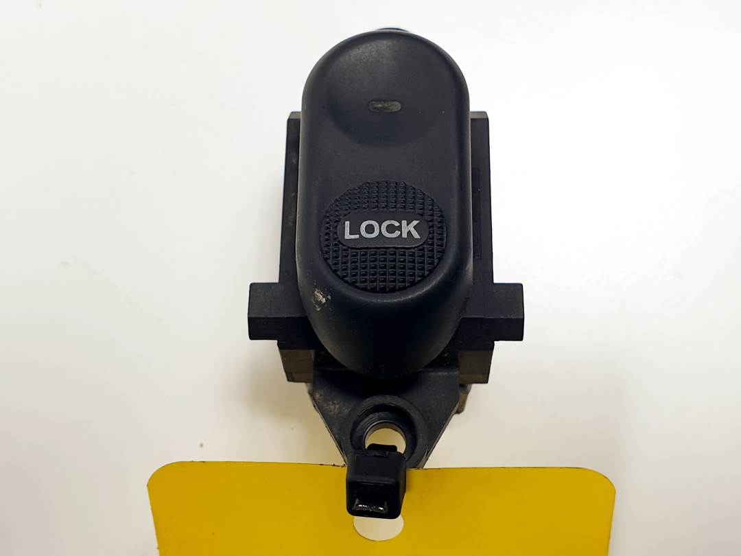 MANDO ELEVALUNAS DELANTERO DERECHO - 04671623AA - CHRYSLER - PT CRUISER (PT)