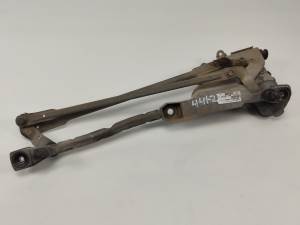 MOTOR LIMPIA DELANTERO 0390241574 FORD FIESTA (CB1) Autodesguaces Alicante