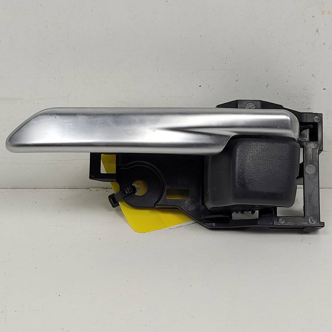 MANETA INTERIOR TRASERA IZQUIERDA - 6927433060 - TOYOTA - RAV4