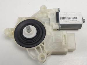 MOTOR ELEVALUNAS DELANTERO DERECHO 9463856 BMW SERIE 7 (G11/G12) Autodesguaces Alicante