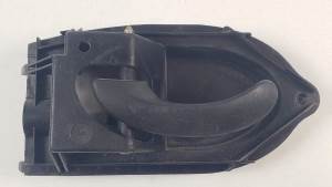 MANETA INTERIOR DELANTERA IZQUIERDA 97KGB22601AG FORD STREETKA (CCS) Autodesguaces Alicante