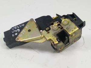 CERRADURA PUERTA DELANTERA DERECHA VOLVO V40 FAMILIAR Autodesguaces Alicante
