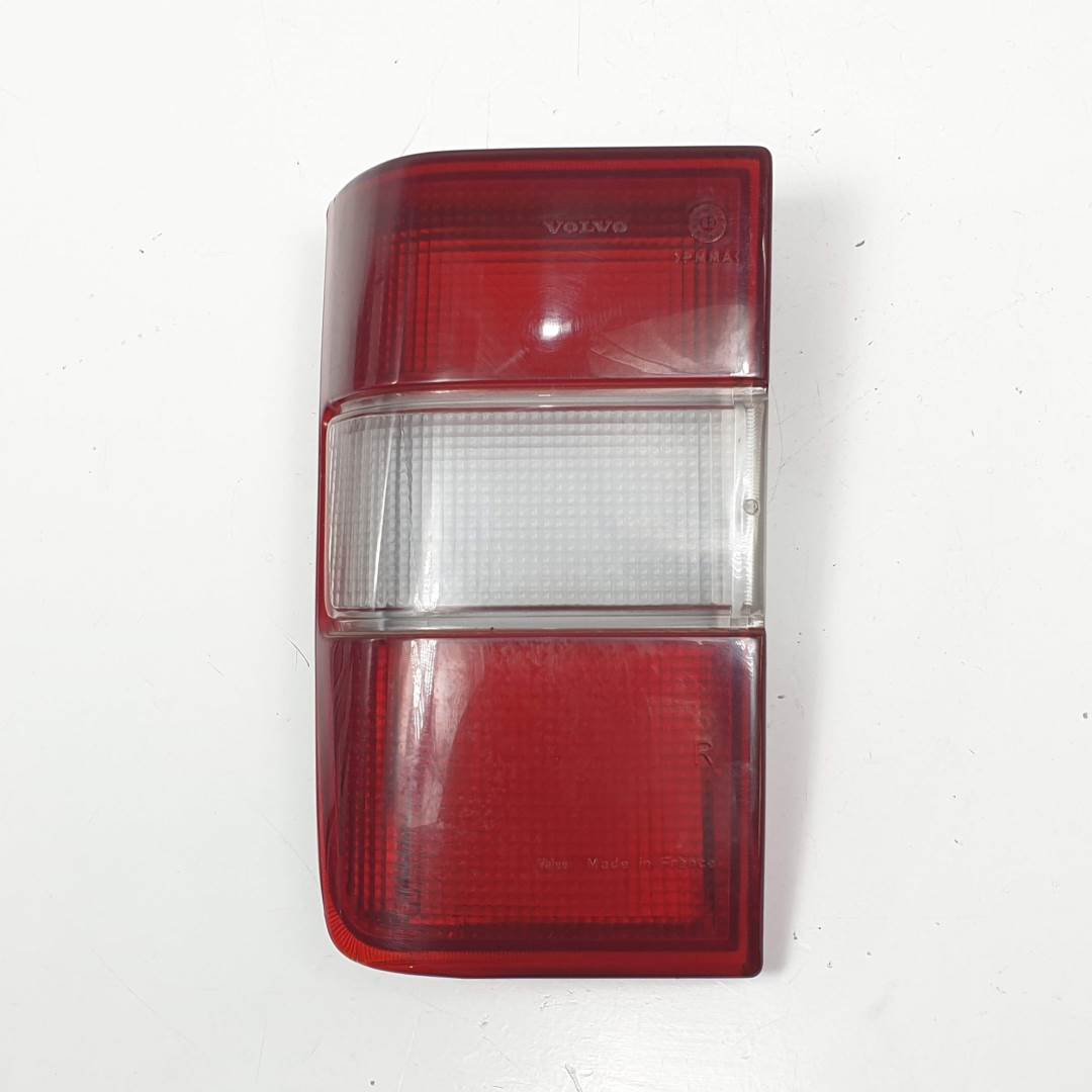 PILOTO TRASERO DERECHO INTERIOR - 9133041 - VOLVO - SERIE 850