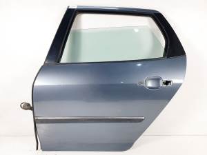 PUERTA TRASERA IZQUIERDA PEUGEOT 407 SW Autodesguaces Alicante