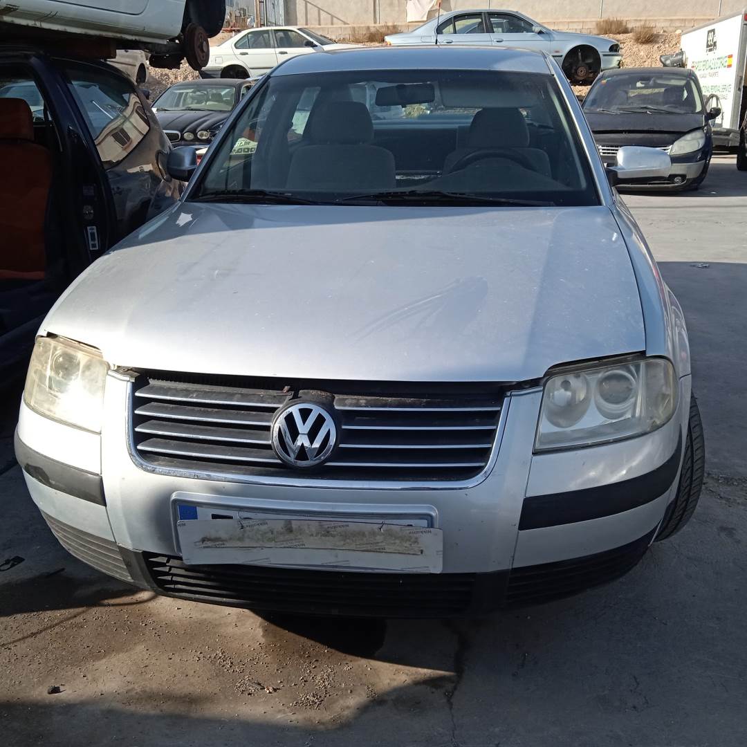 VOLKSWAGEN PASSAT BERLINA (3B3) (2000 - 2005)
