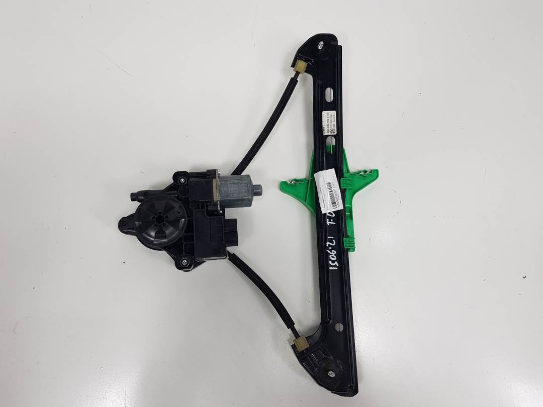 ELEVALUNAS TRASERO DERECHO - 5G4839462B - VOLKSWAGEN - GOLF VII LIM. (5G1)
