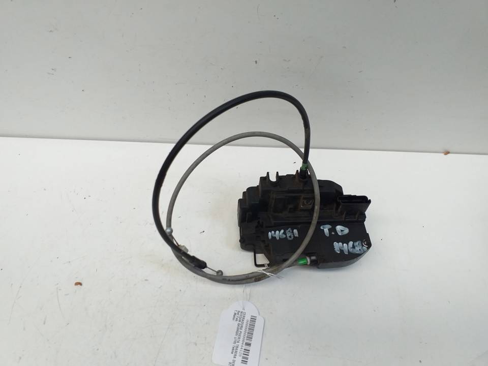 CERRADURA PUERTA TRASERA DERECHA