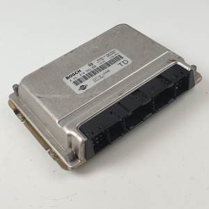 CENTRALITA MOTOR UCE 0281010562 NISSAN CABSTAR E Autodesguaces Alicante