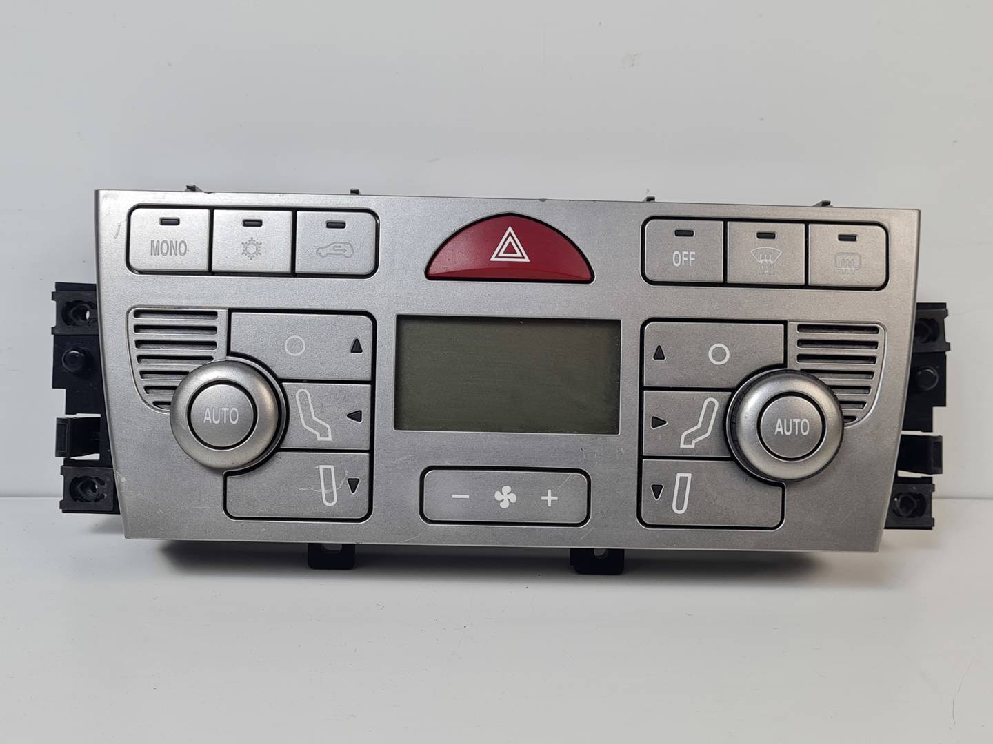 MANDO CLIMATIZADOR - 735434101 - LANCIA - YPSILON (101)