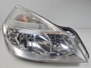FARO DERECHO 8200394704B RENAULT ESPACE IV (JK0) Autodesguaces Alicante