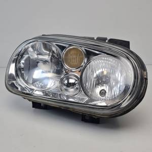 FARO DERECHO 084411130R VOLKSWAGEN GOLF IV BERLINA (1J1) Autodesguaces Alicante