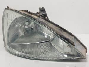 FARO DERECHO 4022363 FORD FOCUS TURNIER (CAK) Autodesguaces Alicante