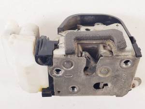 CERRADURA PUERTA DELANTERA DERECHA ALFA ROMEO 147 (190) Autodesguaces Alicante