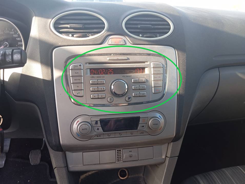 SISTEMA AUDIO / RADIO CD