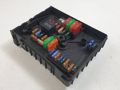CAJA RELES / FUSIBLES 1K0937125A VOLKSWAGEN TOURAN (1T2) Autodesguaces Alicante