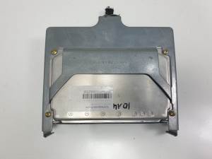 CENTRALITA MOTOR UCE 8966102730 TOYOTA COROLLA (E12) Autodesguaces Alicante