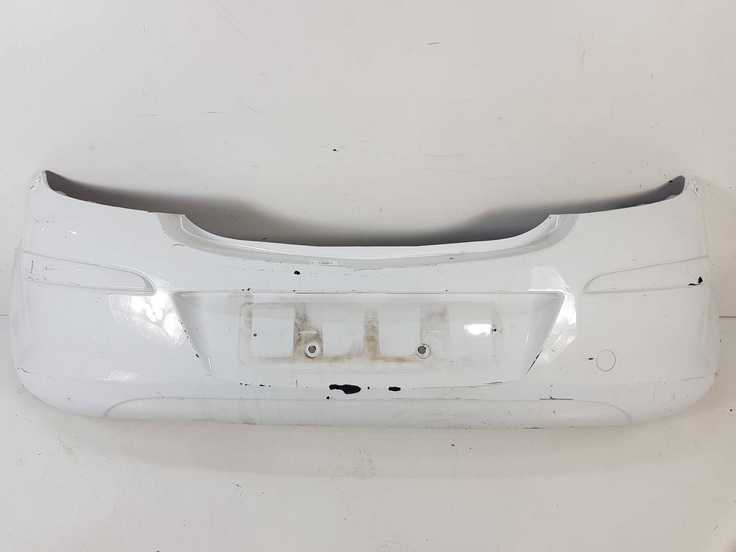 PARAGOLPES TRASERO - OPEL - CORSA D