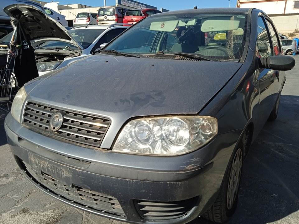FIAT PUNTO BERLINA (188) (2003 - 2010)