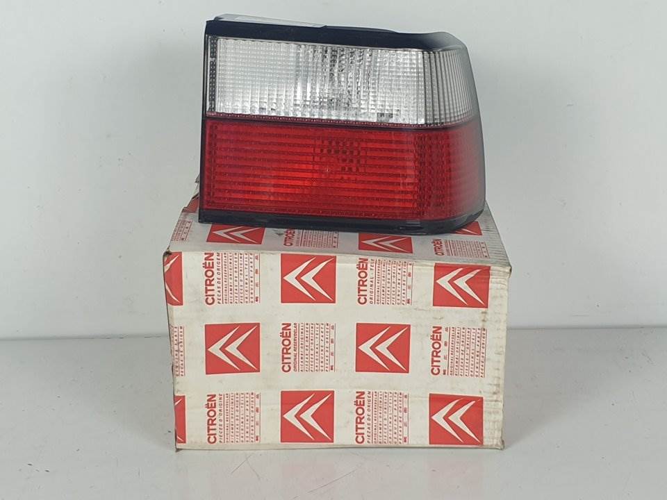 PILOTO TRASERO DERECHO - 6351K0 - CITROEN - XANTIA BERLINA
