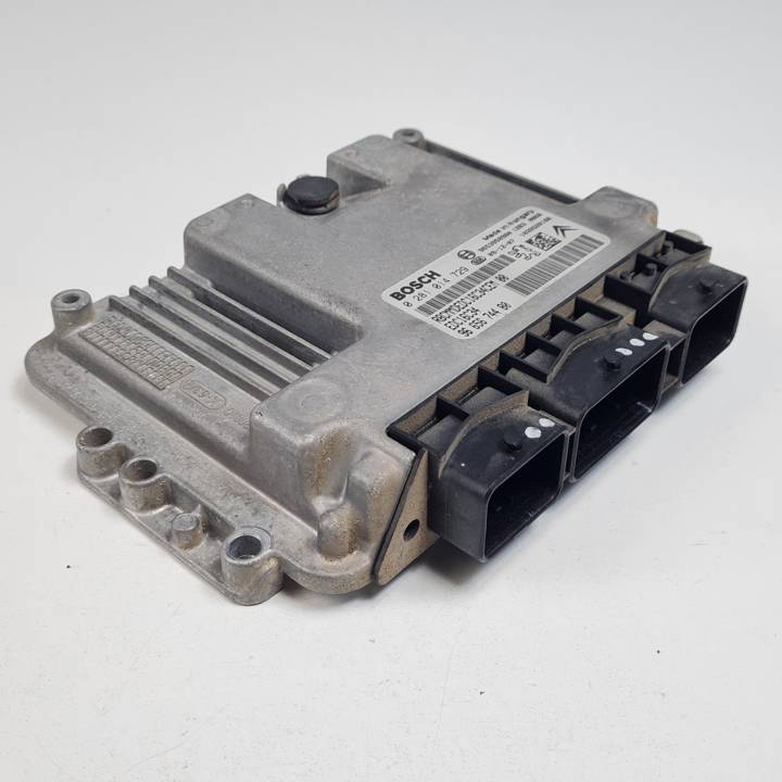 CENTRALITA MOTOR UCE 0281014729 CITROEN C4 GRAND PICASSO Autodesguaces Alicante