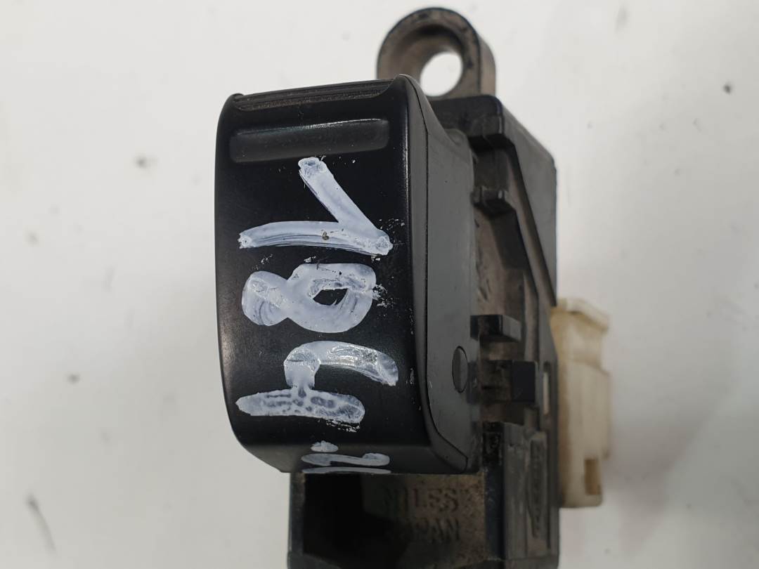 MANDO ELEVALUNAS TRASERO DERECHO - NISSAN - ALMERA (N16/E)