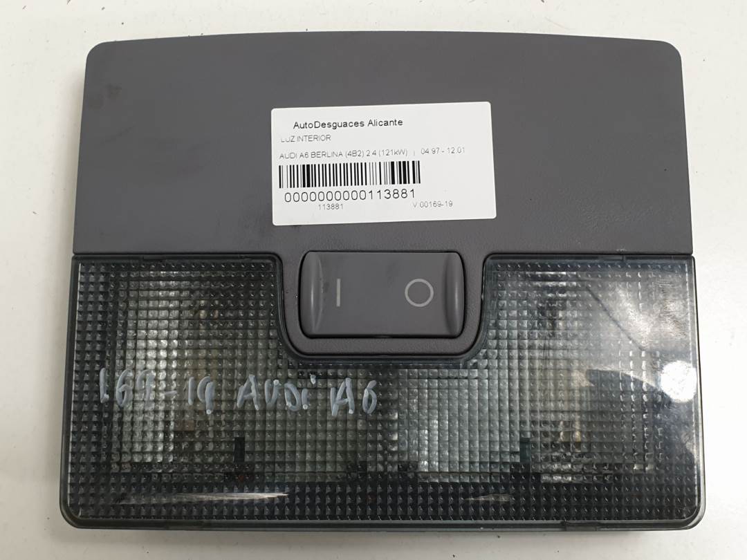 LUZ INTERIOR - 4B0947105 - AUDI - A6 BERLINA (4B2)