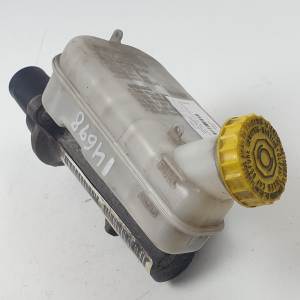 BOMBA FRENO P04721154AB CHRYSLER VOYAGER (RG) Autodesguaces Alicante
