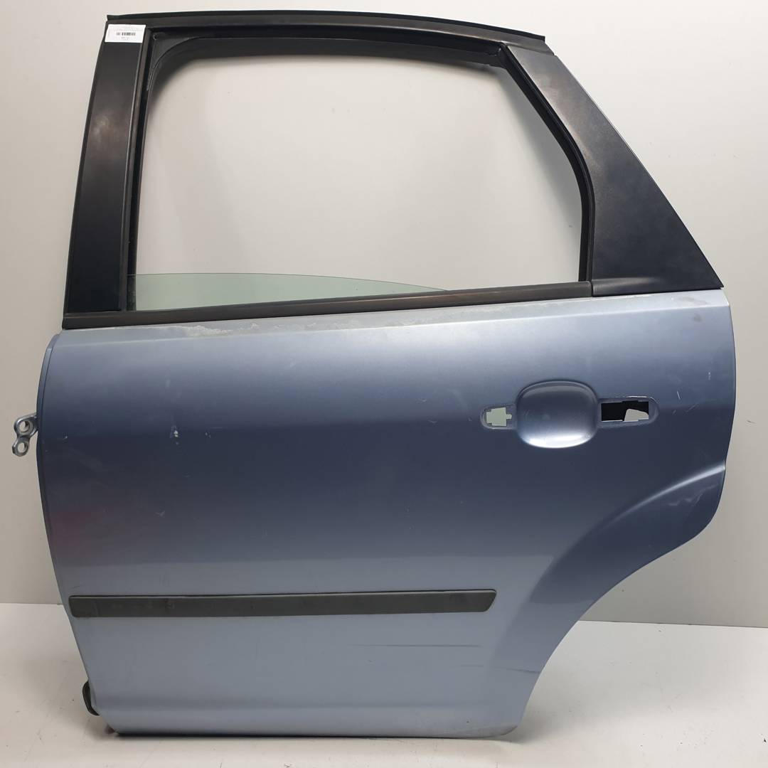PUERTA TRASERA IZQUIERDA - FORD - FOCUS BERLINA (CAP)
