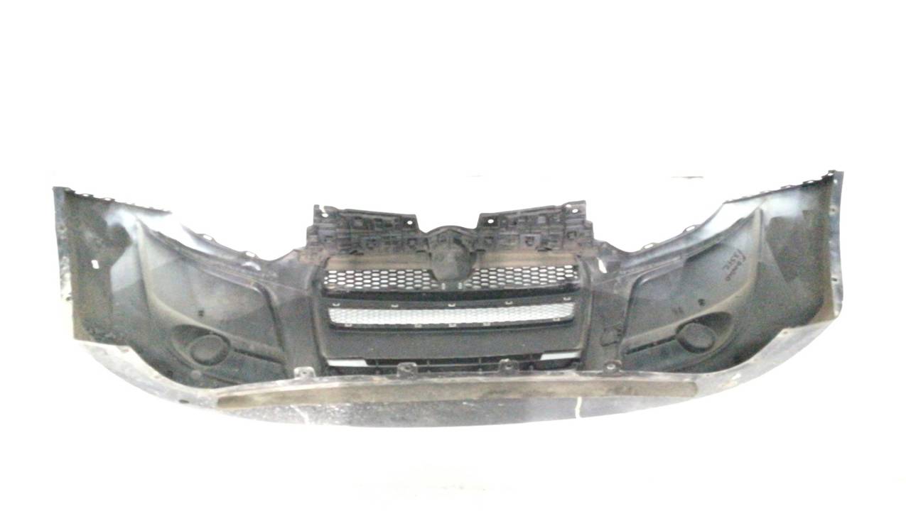 PARAGOLPES DELANTERO