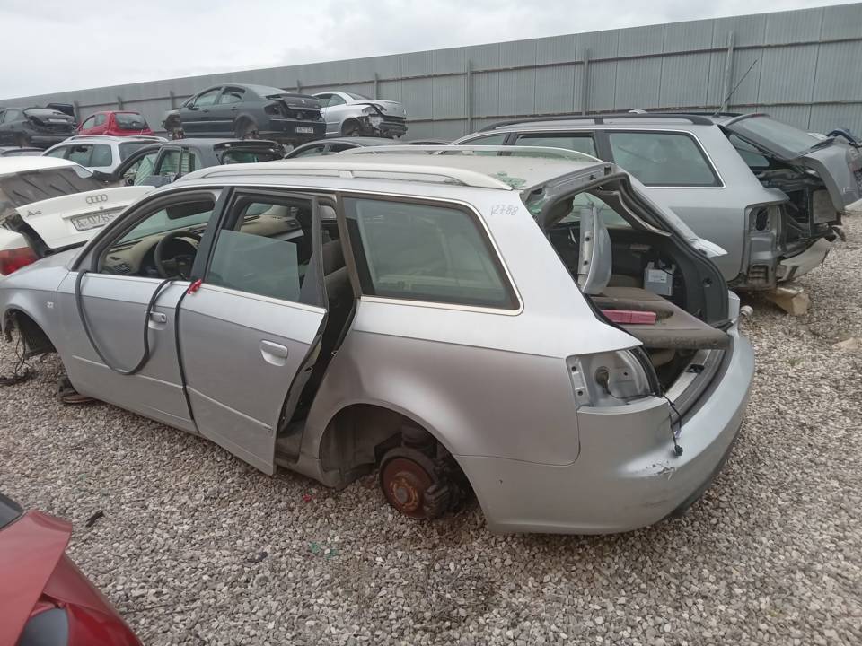 Imagen del vehículo AUDI A4 BERLINA (8E)