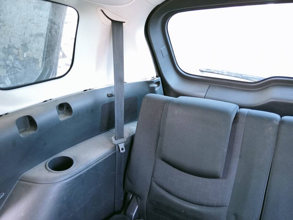 CINTURON SEGURIDAD TRASERO DERECHO