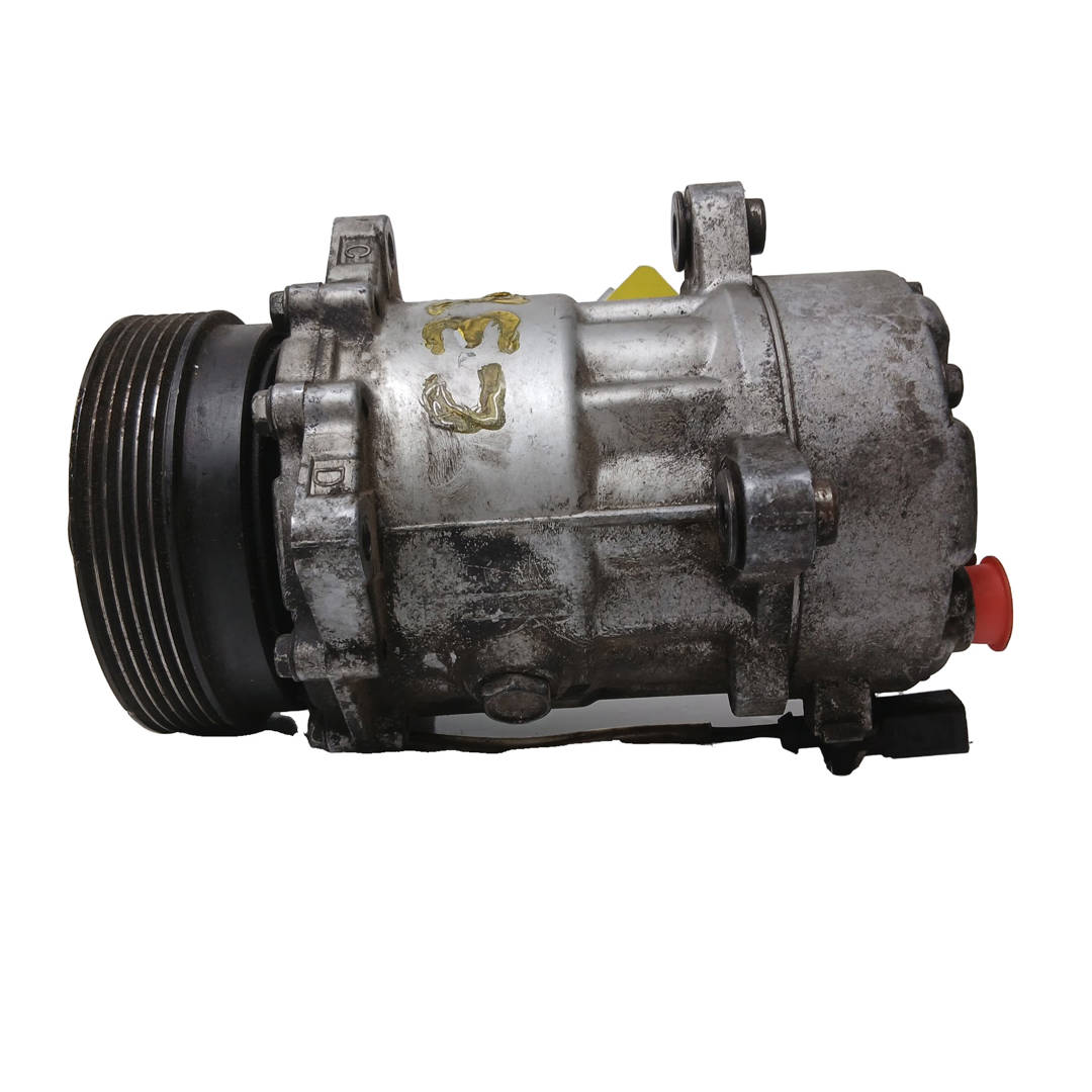 Foto 4 de Compresor Aire Acondicionado Volkswagen Golf IV Berlina (1j1) (1997–2003)