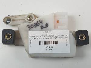 MOTOR CIERRE CENTRALIZADO DELANTERO DERECHO KIA SORENTO Autodesguaces Alicante