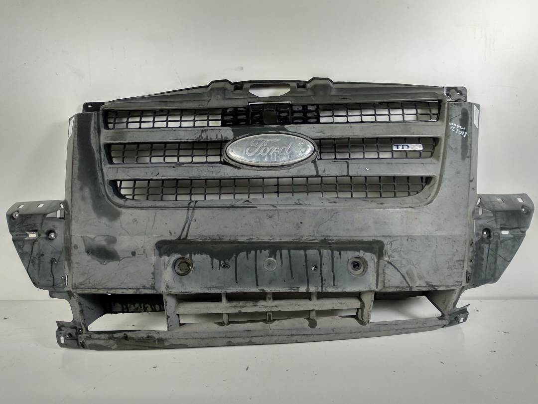 PARAGOLPES DELANTERO - FORD - TRANSIT NEW LINE (TT9) 82006 =>)