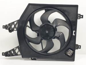 ELECTROVENTILADOR 8200369312 RENAULT TWINGO Autodesguaces Alicante