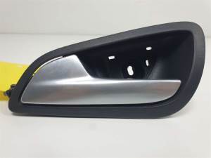 MANETA INTERIOR DELANTERA IZQUIERDA AM51U22601BEW FORD FOCUS LIM. (CB8) Autodesguaces Alicante