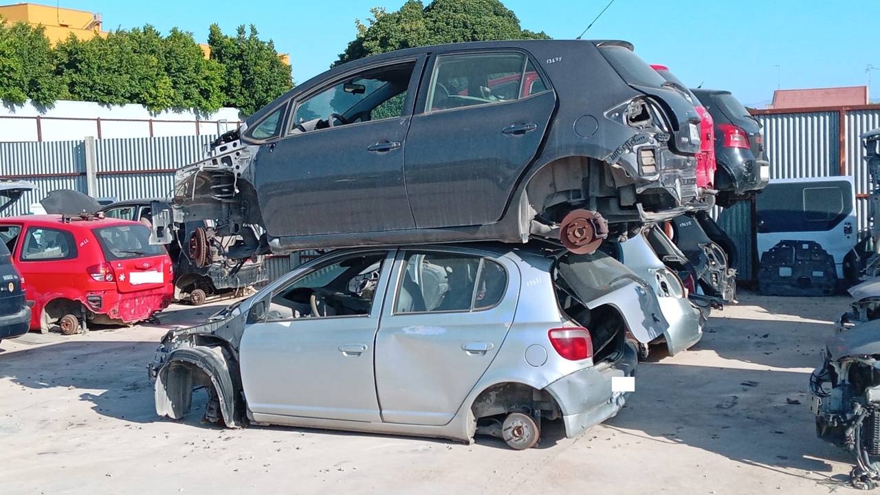 Imagen del vehículo TOYOTA AURIS