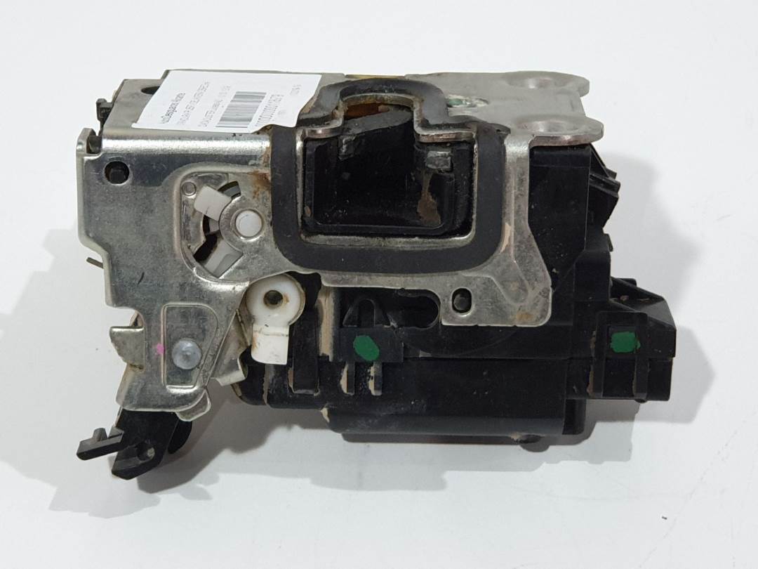 CERRADURA PUERTA DELANTERA DERECHA - DACIA - DUSTER