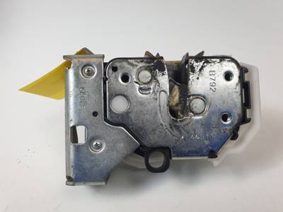 CERRADURA PUERTA DELANTERA DERECHA 51817366 FIAT DOBLO Autodesguaces Alicante