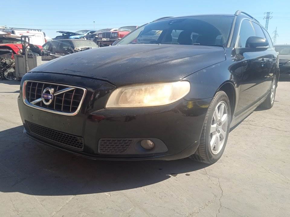 VOLVO V70 FAMILIAR (2007 - 2015)