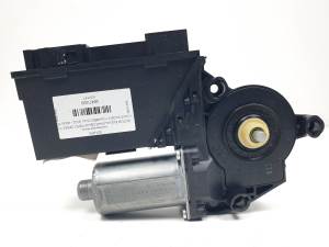 MOTOR ELEVALUNAS DELANTERO DERECHO 3D1959792E VOLKSWAGEN TOUAREG (7LA) (2002 - 2006) Autodesguaces Alicante