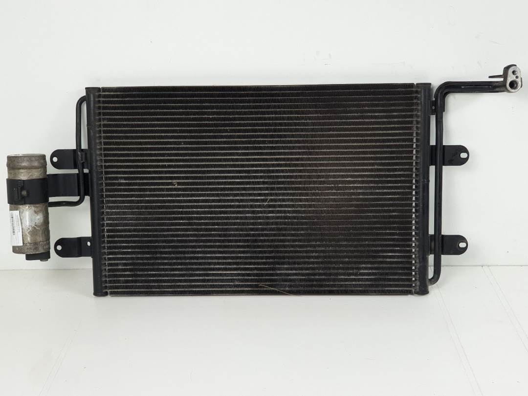 CONDENSADOR / RADIADOR AIRE ACONDICIONADO - 1J0820411D - VOLKSWAGEN - BORA BERLINA (1J2)