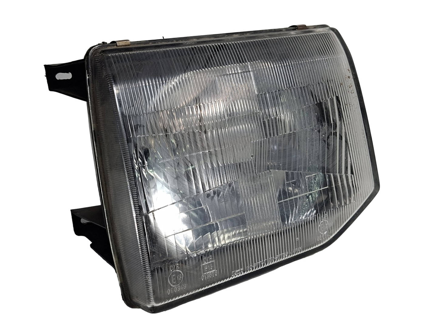 Faro Derecho Mitsubishi Montero (v20/v40) (1991–1996)