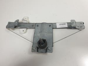 ELEVALUNAS TRASERO DERECHO 827003722R RENAULT CLIO IV Autodesguaces Alicante