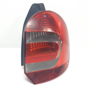 PILOTO TRASERO DERECHO 8200658413R RENAULT GRAND MODUS Autodesguaces Alicante