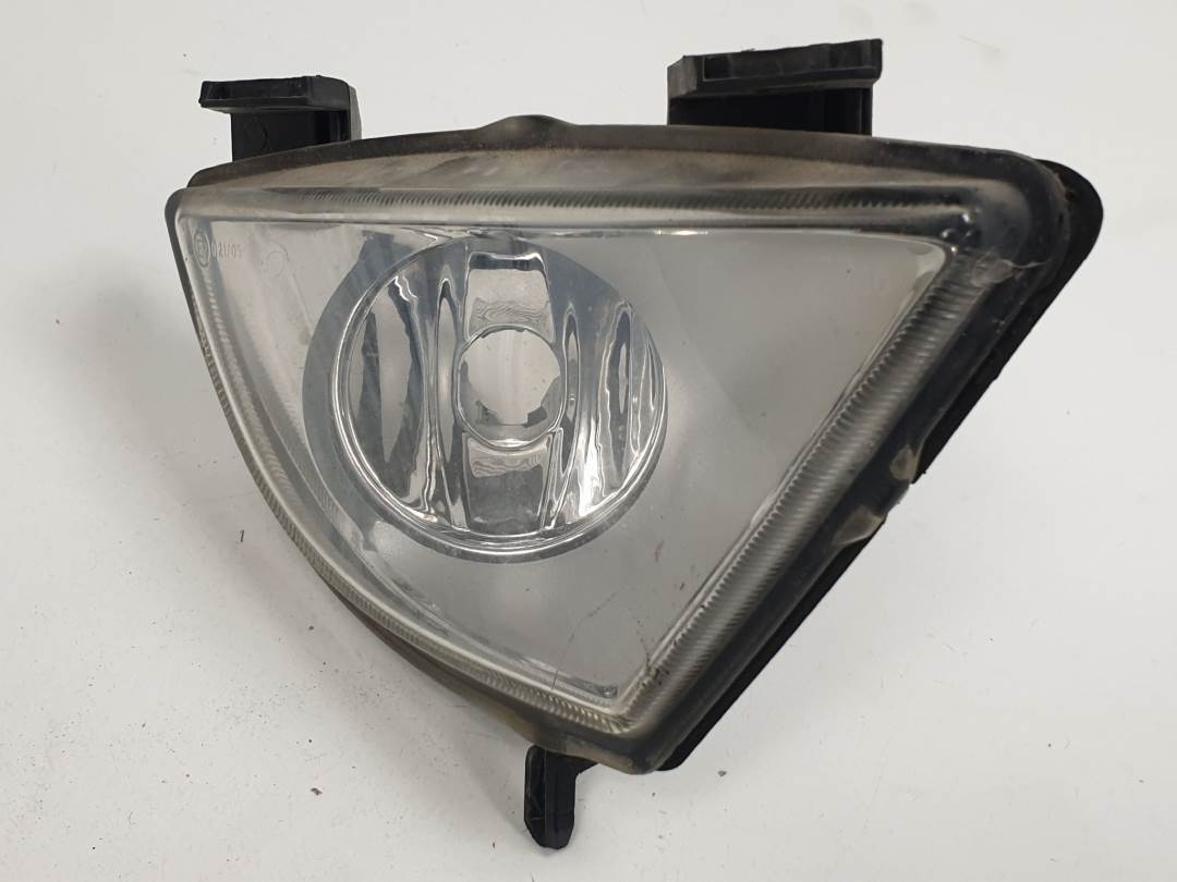 FARO ANTINIEBLA DERECHO - 2S6115K201A - FORD - FIESTA (CBK)