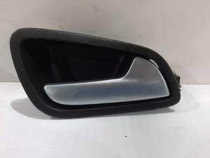 MANETA INTERIOR TRASERA DERECHA CJ54R266B34BBW FORD KUGA (CBS) Autodesguaces Alicante