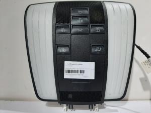 LUZ INTERIOR 2129056100 MERCEDES CLASE E (W212) LIM. Autodesguaces Alicante