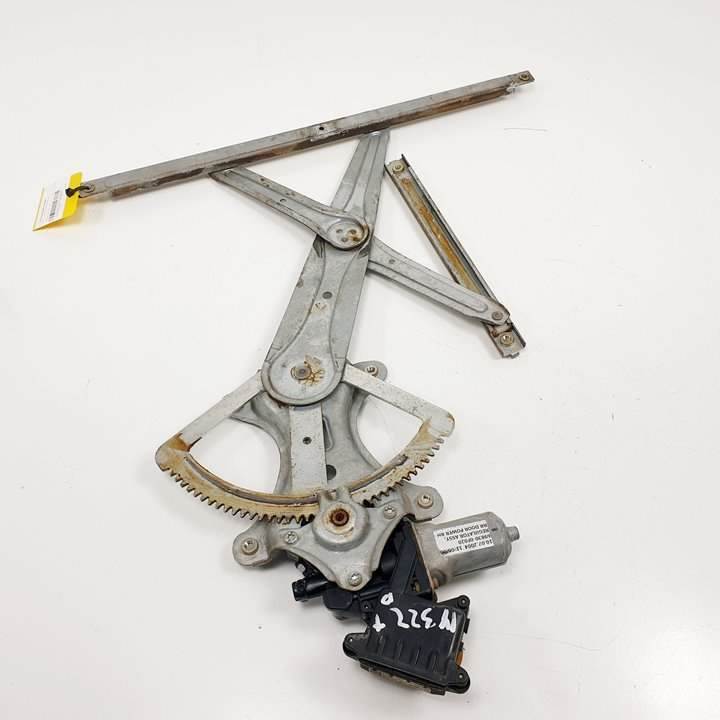 ELEVALUNAS TRASERO DERECHO - 698300F020 - TOYOTA - COROLLA VERSO (R1)