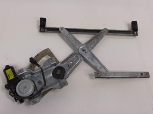 ELEVALUNAS TRASERO DERECHO XH102PA KIA SORENTO Autodesguaces Alicante